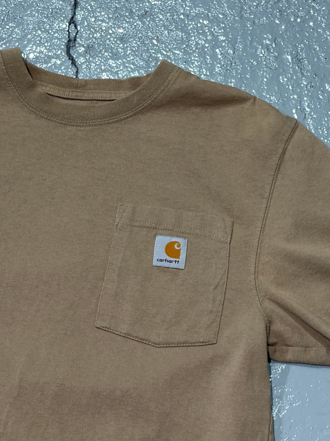 칼하트(Carhartt) 브라운 포켓 반팔 티셔츠 상품이미지2