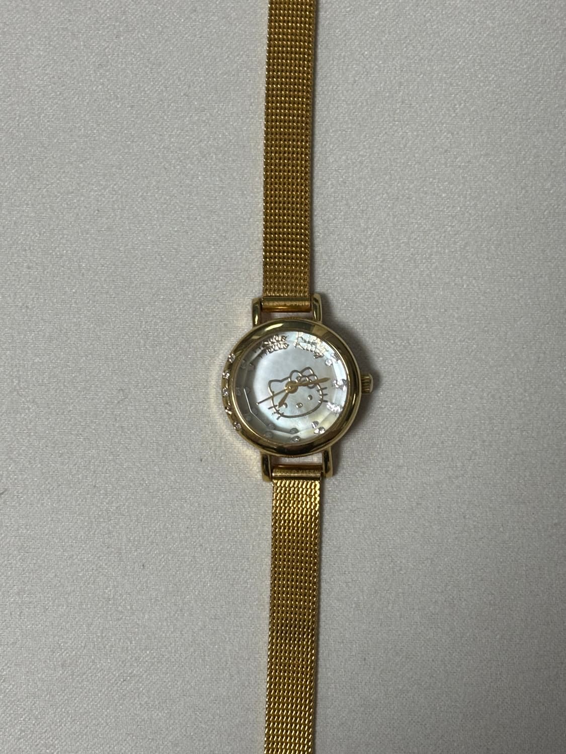 헬로키티 Made in Korea 골드 메쉬 시계 (희귀 / Y2K) 상품이미지3