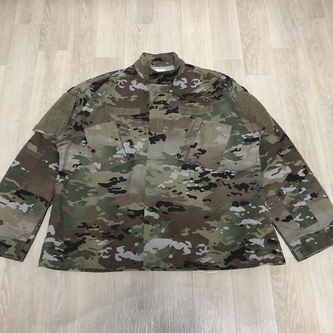 (XL-R) 미군 US ARMY OCP 멀티캠 컴뱃 자켓 상품이미지1