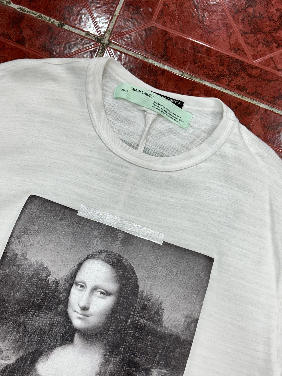 정품 오프화이트반팔M 상품이미지3