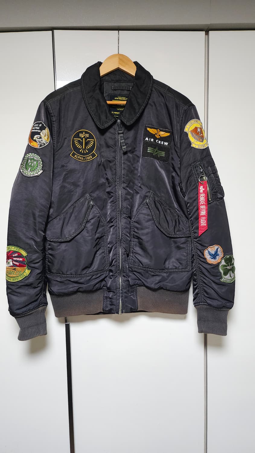 알파 인더스트리 MA-1 자켓 상품이미지1
