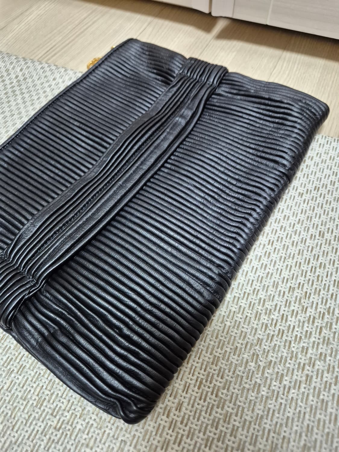 아떼 바네사브루노 클러치백 양가죽 리얼클러치 상품이미지2