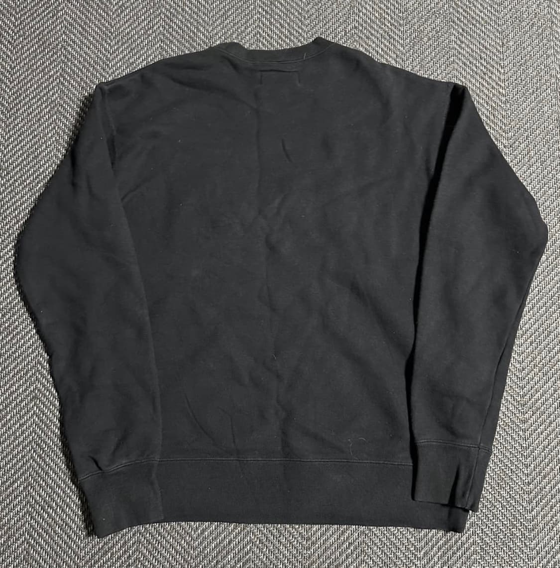 더블렛 블랙 맨투맨 상품이미지3