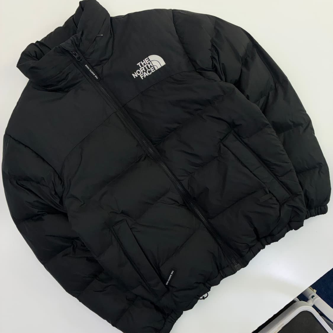 The North face 노스페이스 블랙1996 눕시 패딩 상품이미지5