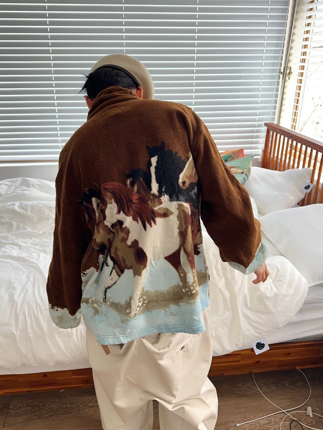 Kokopelli "설원 속 떠돌이 말들" 플리스 자켓 상품이미지7