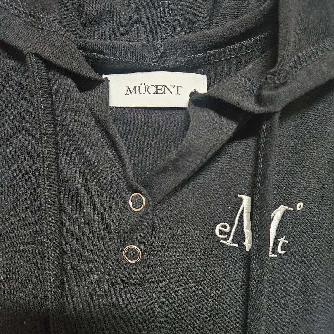 무센트  슬림 후드 티셔츠 F 상품이미지3