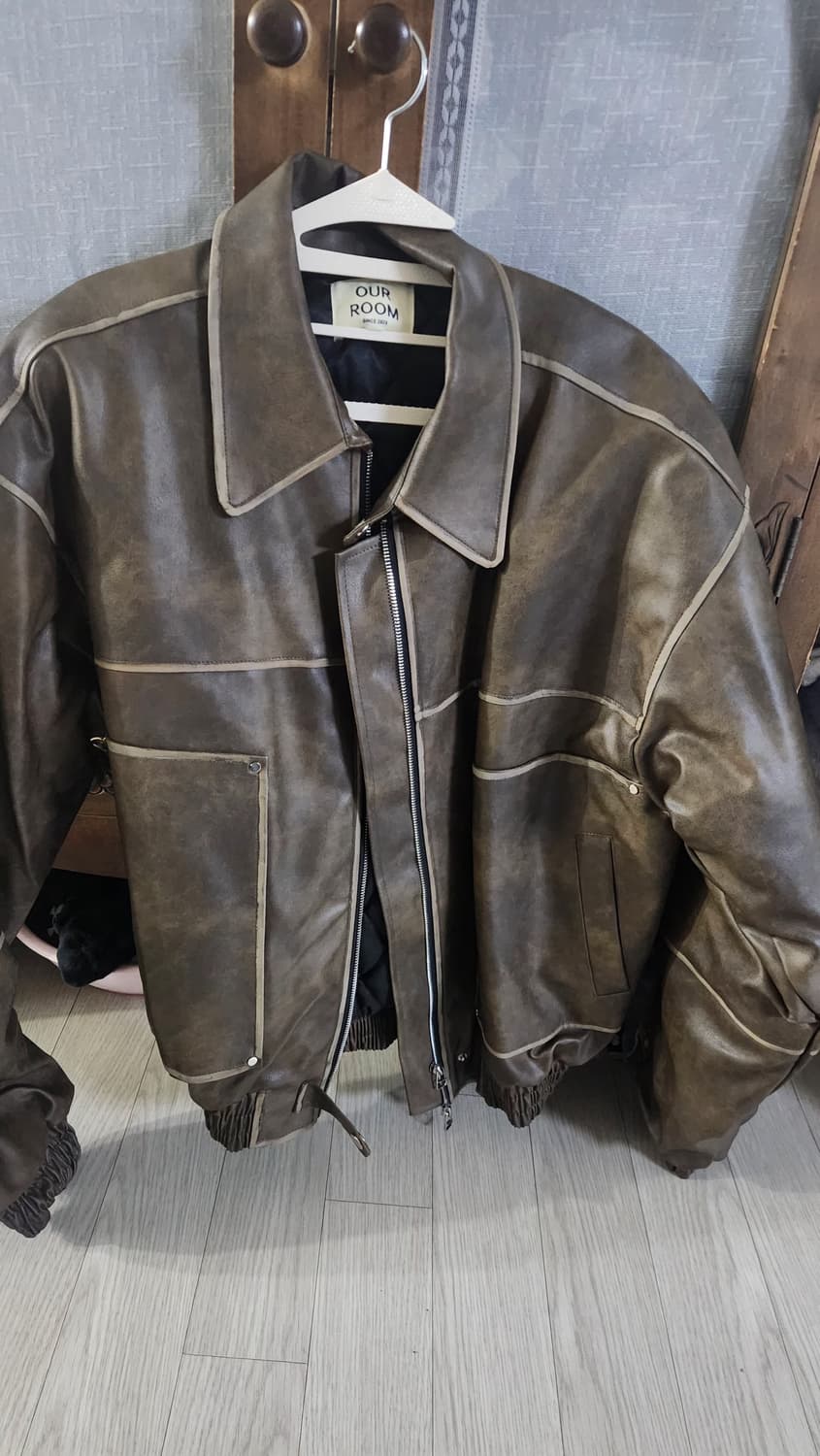 Our room 비건 래더자켓 다크 브라운 상품이미지1