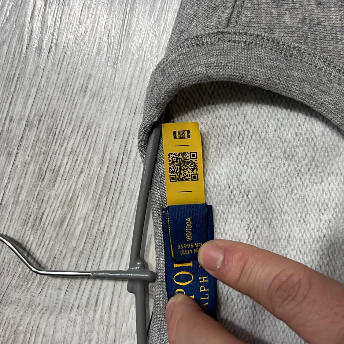 폴로 맨투맨 L 105 거의 새것 QR 인증 O 국내매장구매 상품이미지3