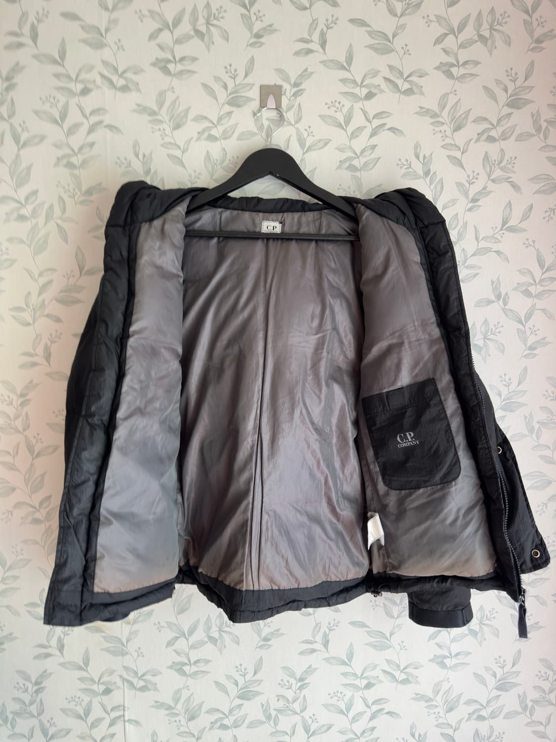 CP Company 남성 패딩 블랙 95 정품 상품이미지4