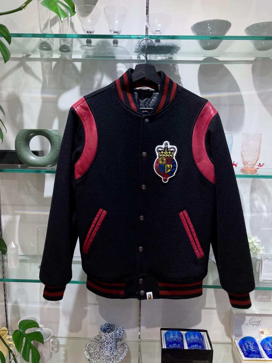 베이프 melton leather varsity jacket 상품이미지1