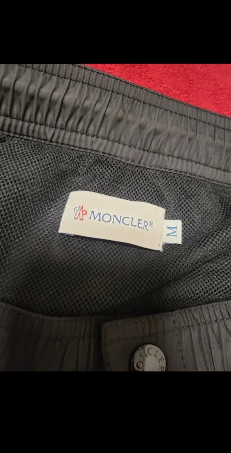 몽클레어 반바지 정품 M  상품이미지3
