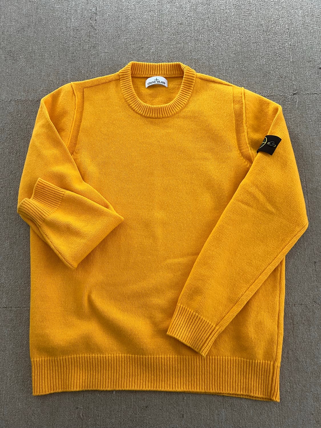 스톤아일랜드 니트 상품이미지1