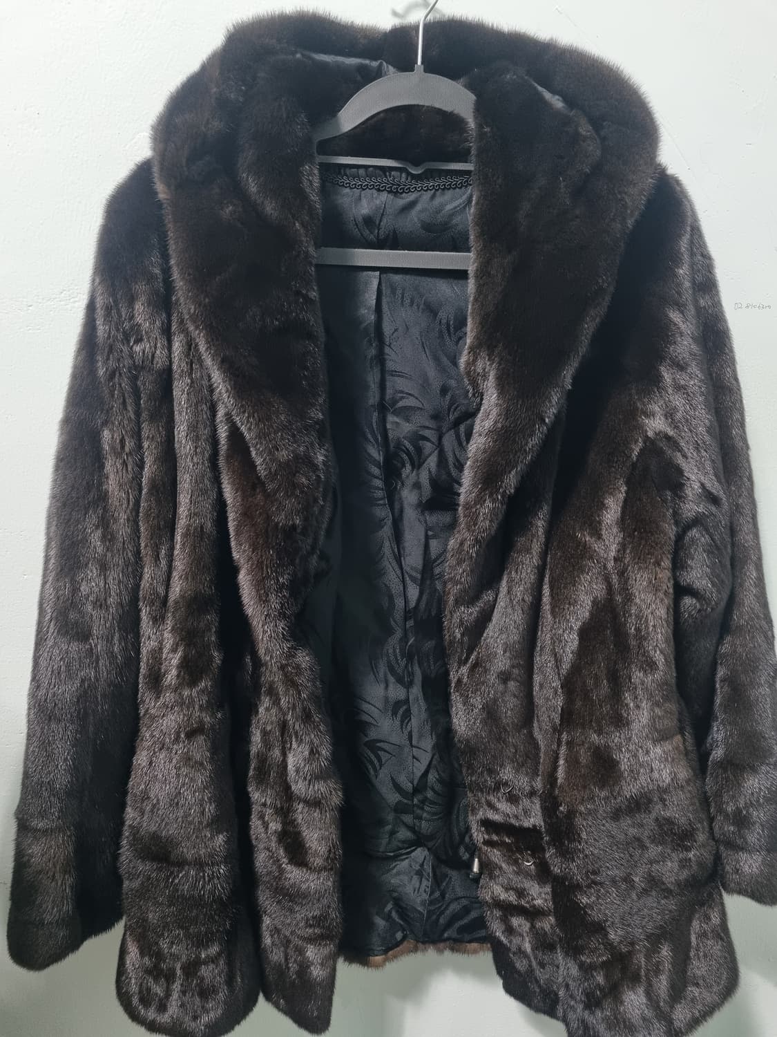 한인모피 후드 모피 코트 상품이미지2