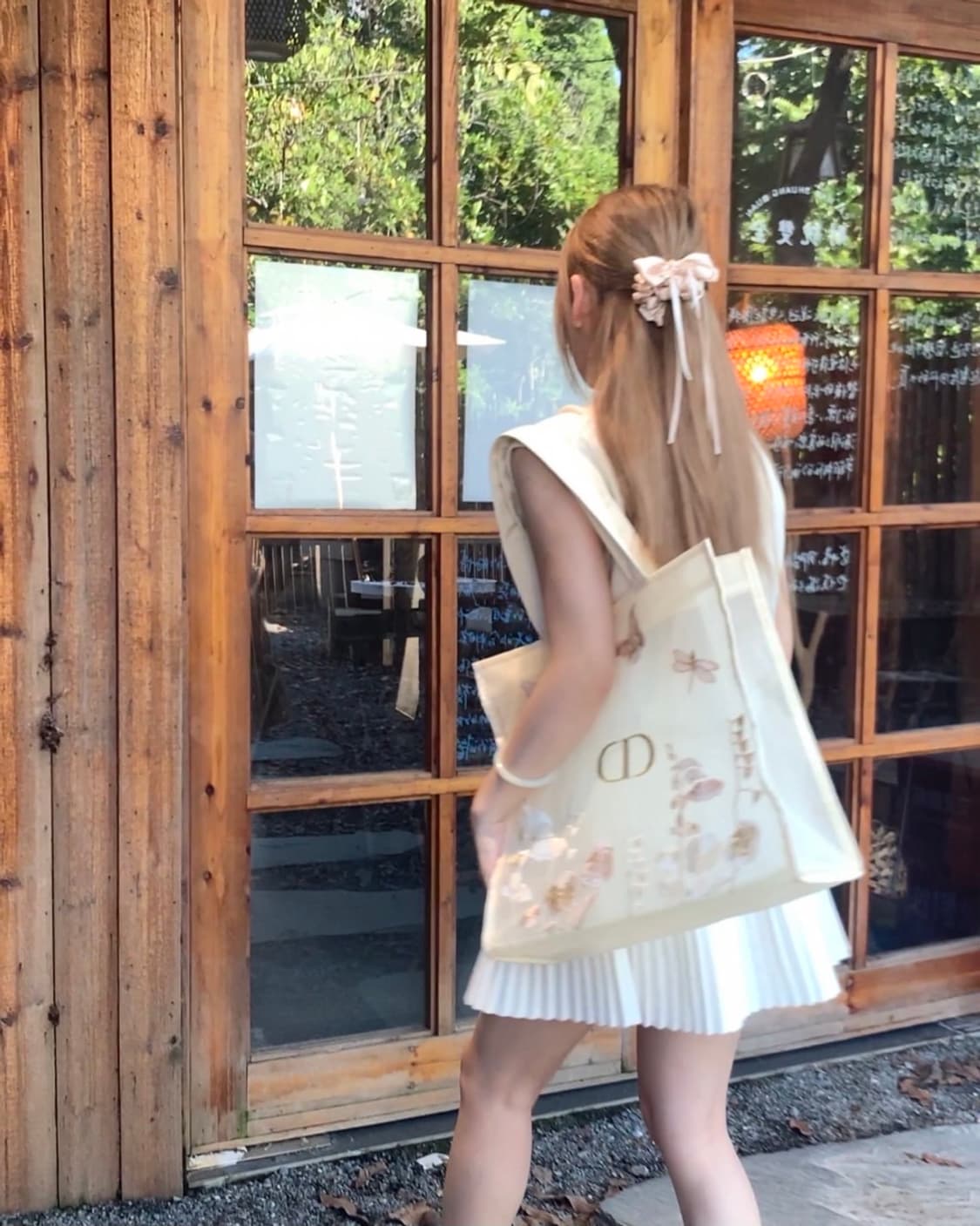 디올뷰티 자수 나비 메쉬백 베이지 디올 기프트 상품이미지5