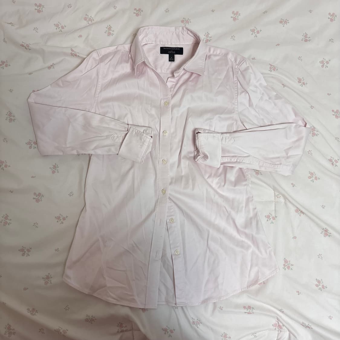 바나나리퍼블릭 딸기우유 연핑크 딱붙 셔츠 상품이미지1