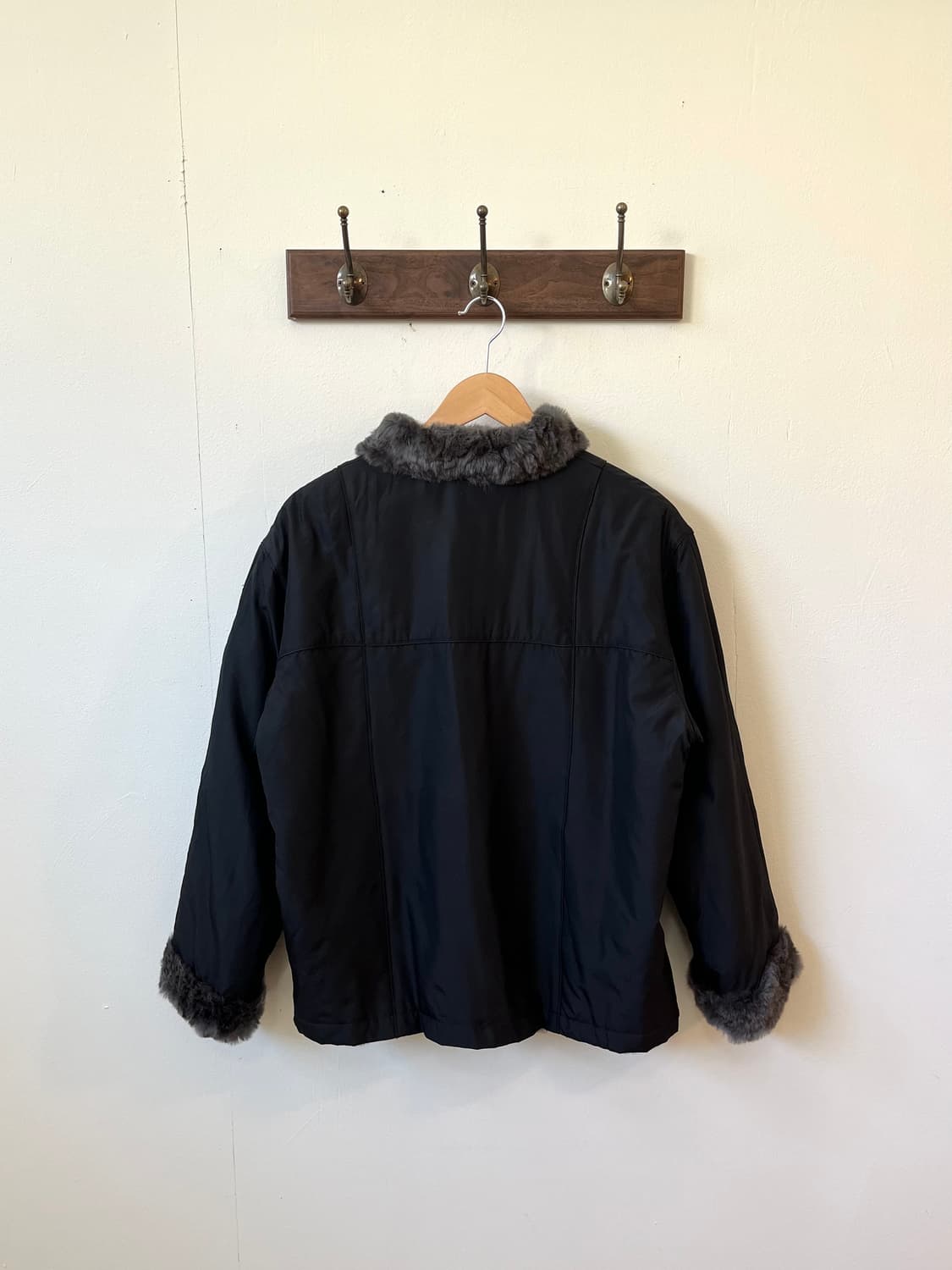 Anhydre 리버시블 래빗 퍼 자켓 상품이미지4