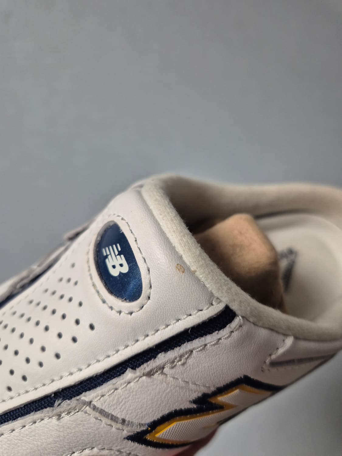 [230] 뉴발란스 2002R 뮬 화이트 네이비 블루 상품이미지5