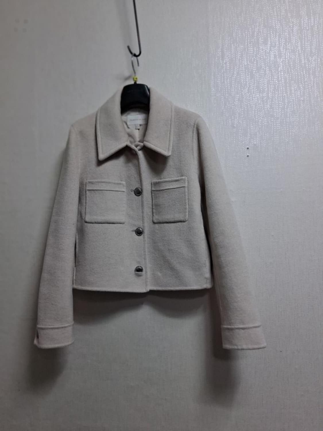 PLASTIC ISLAND플라스틱아일랜드 핸드메이드 울숏쟈켓 모카연베이지 상품이미지1