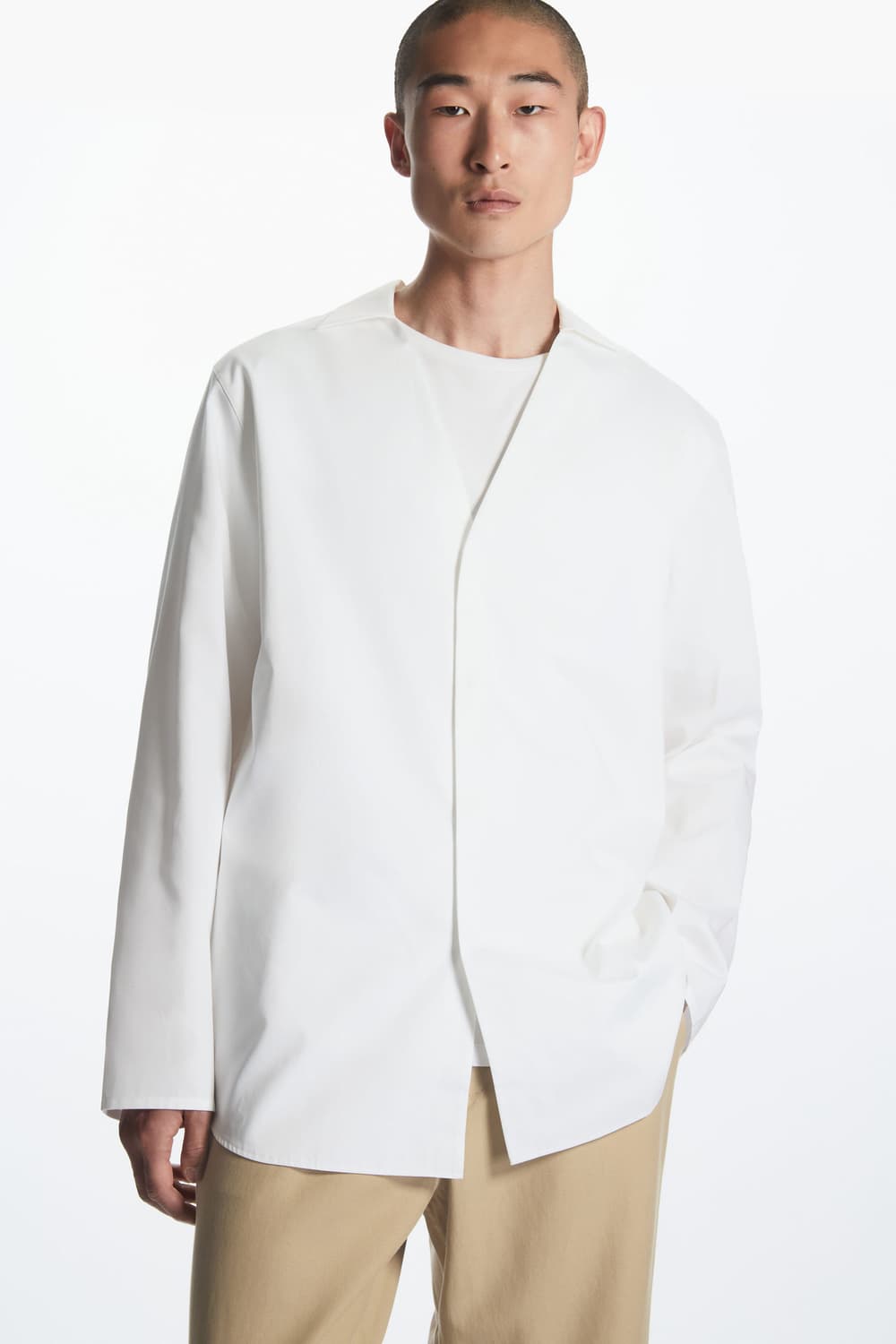 [코스] 레귤러핏 오픈칼라 셔츠 상품이미지2