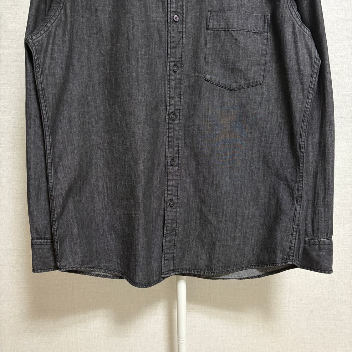 유니클로 베이직 데님 셔츠 / 흑청, L 상품이미지3
