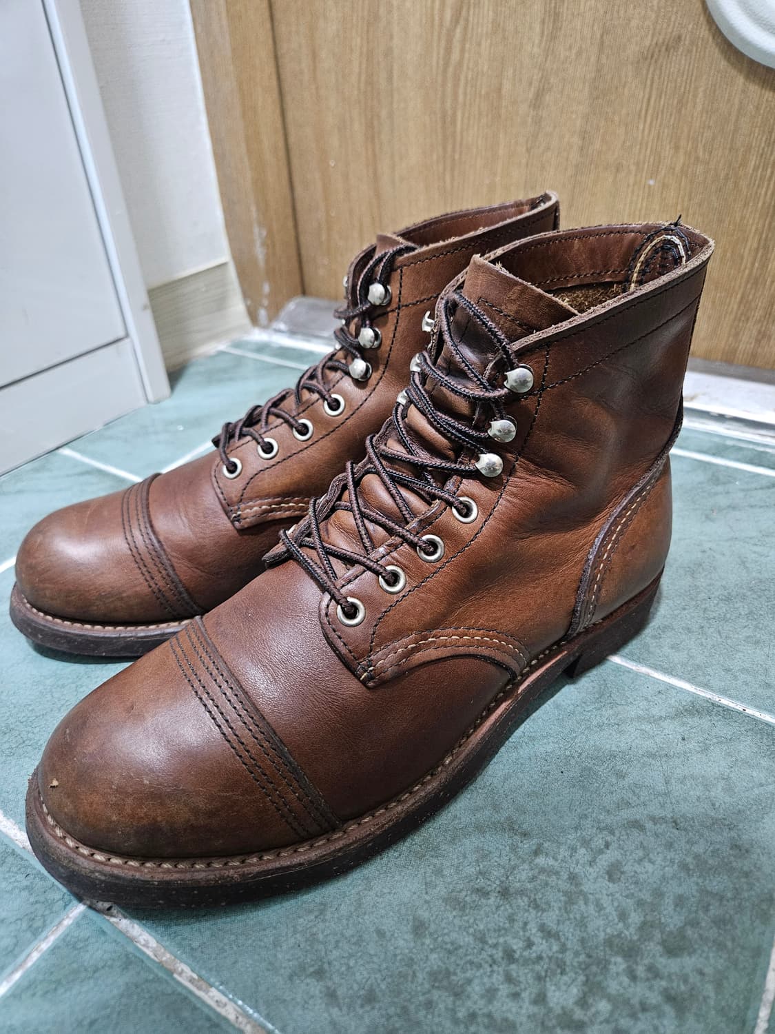 레드윙 아이언레인저 8111 8사이즈 상품이미지1