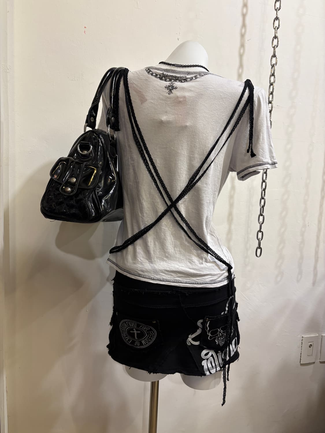 algonquins 알곤퀸즈 체인 프린팅 화이트 티셔츠 펑크 상품이미지2