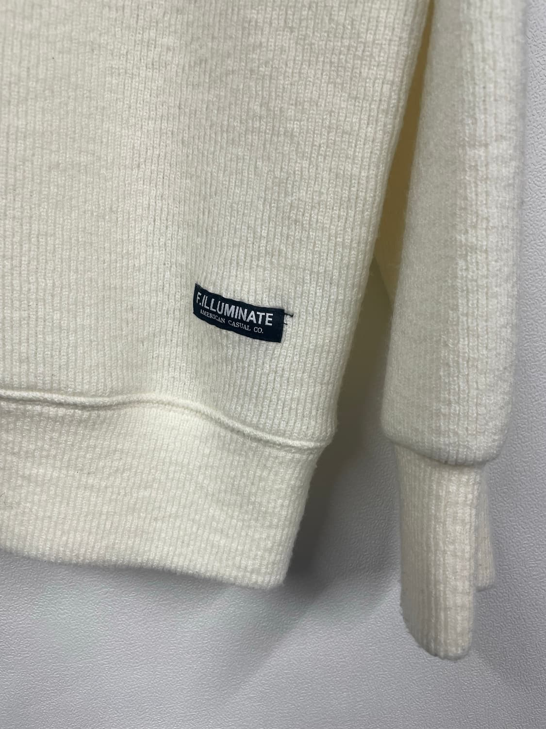 필루미네이트 골지 목폴라 니트 상품이미지2