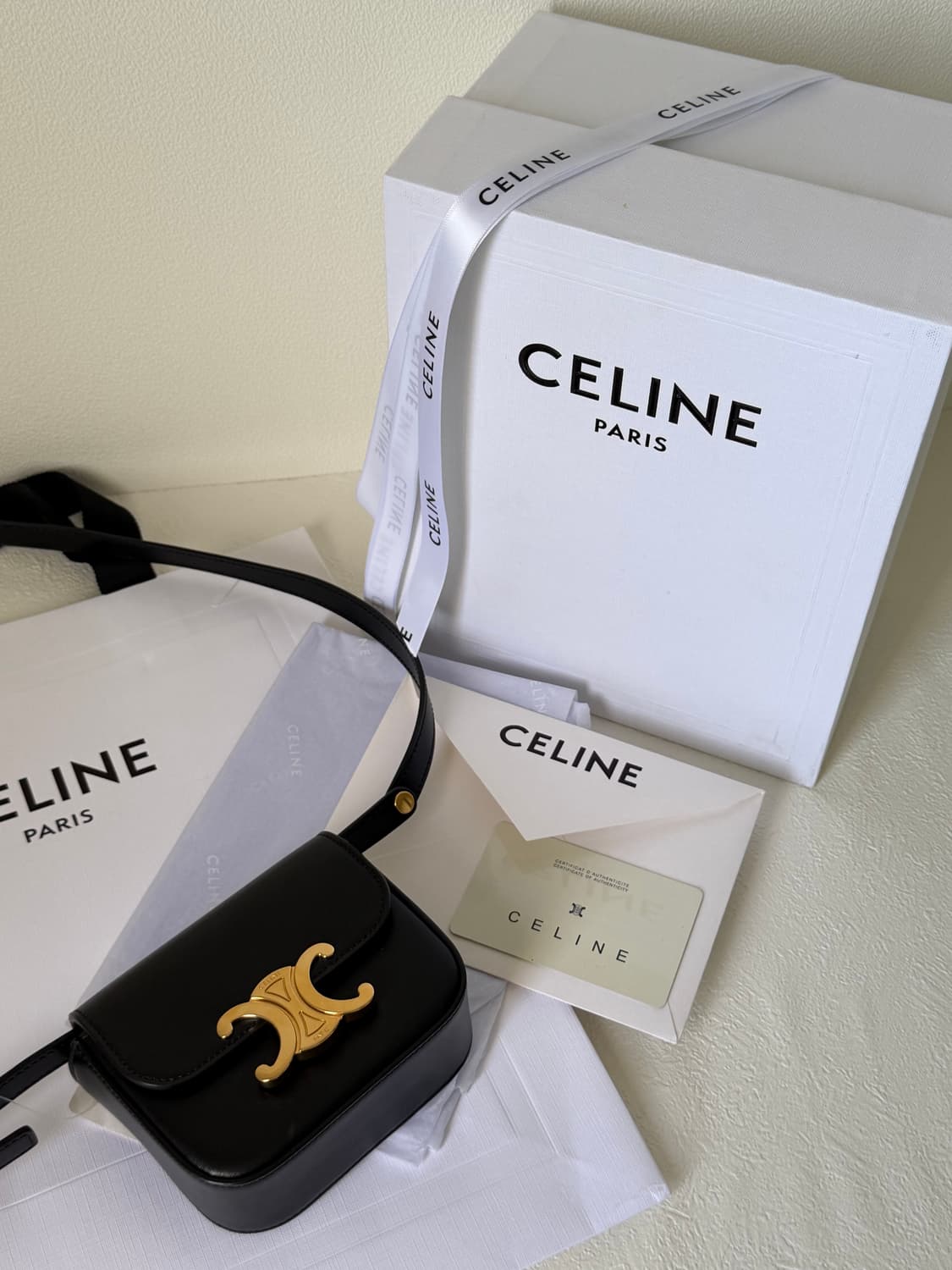 셀린느 트리오페 미니백 블랙 전시급 상품 상품이미지10