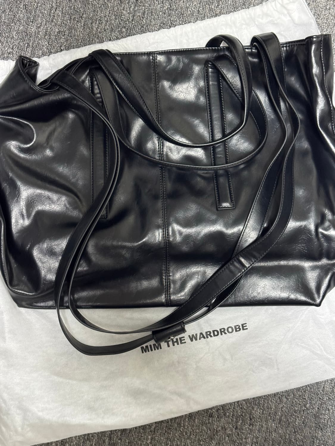 밈더워드로브 크랙 레더 빅 토트백 블랙 상품이미지2