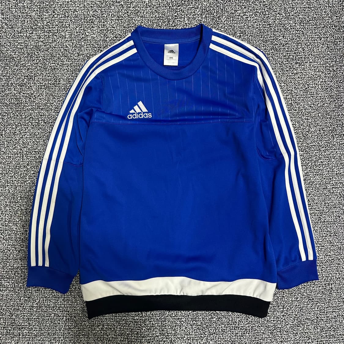 (95) 아디다스 블루 삼선 긴팔 티셔츠 상품이미지1