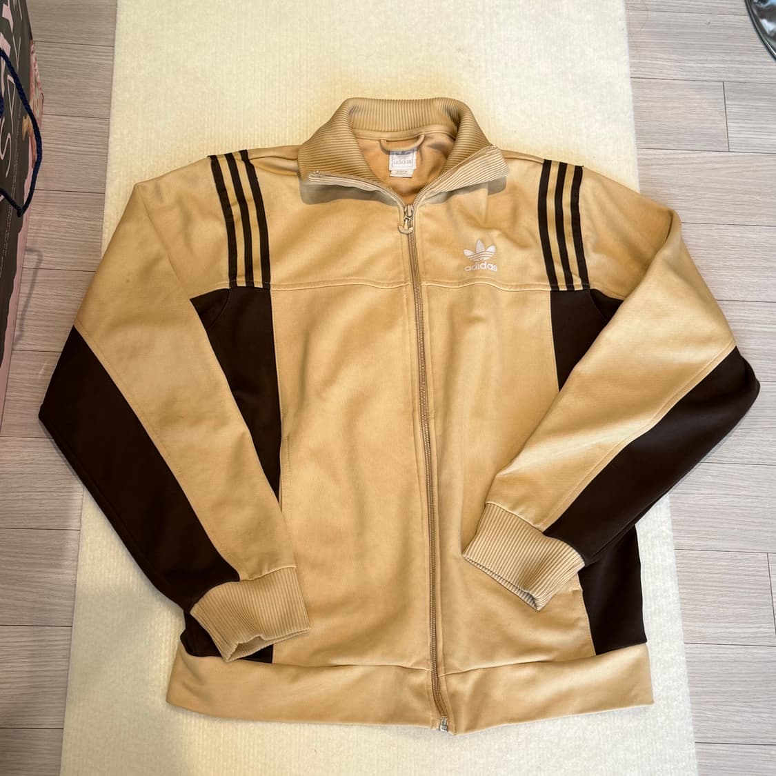 아디다스 브라운 져지 S 상품이미지1