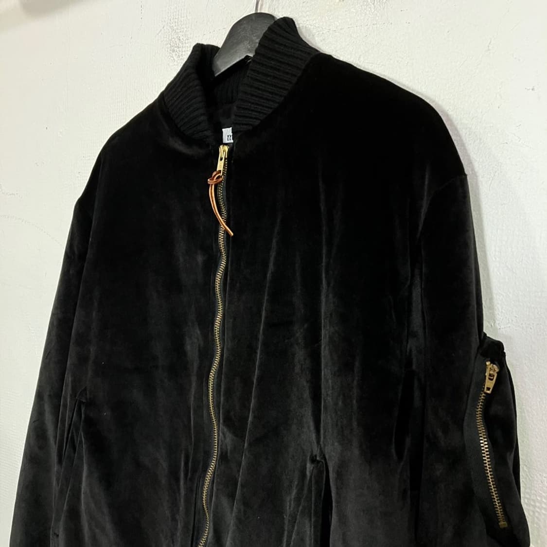 벨벳 다크 ma1 상품이미지4