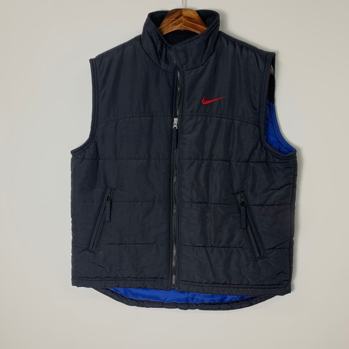 나이키 00s 블랙 조끼 패딩 상품이미지2