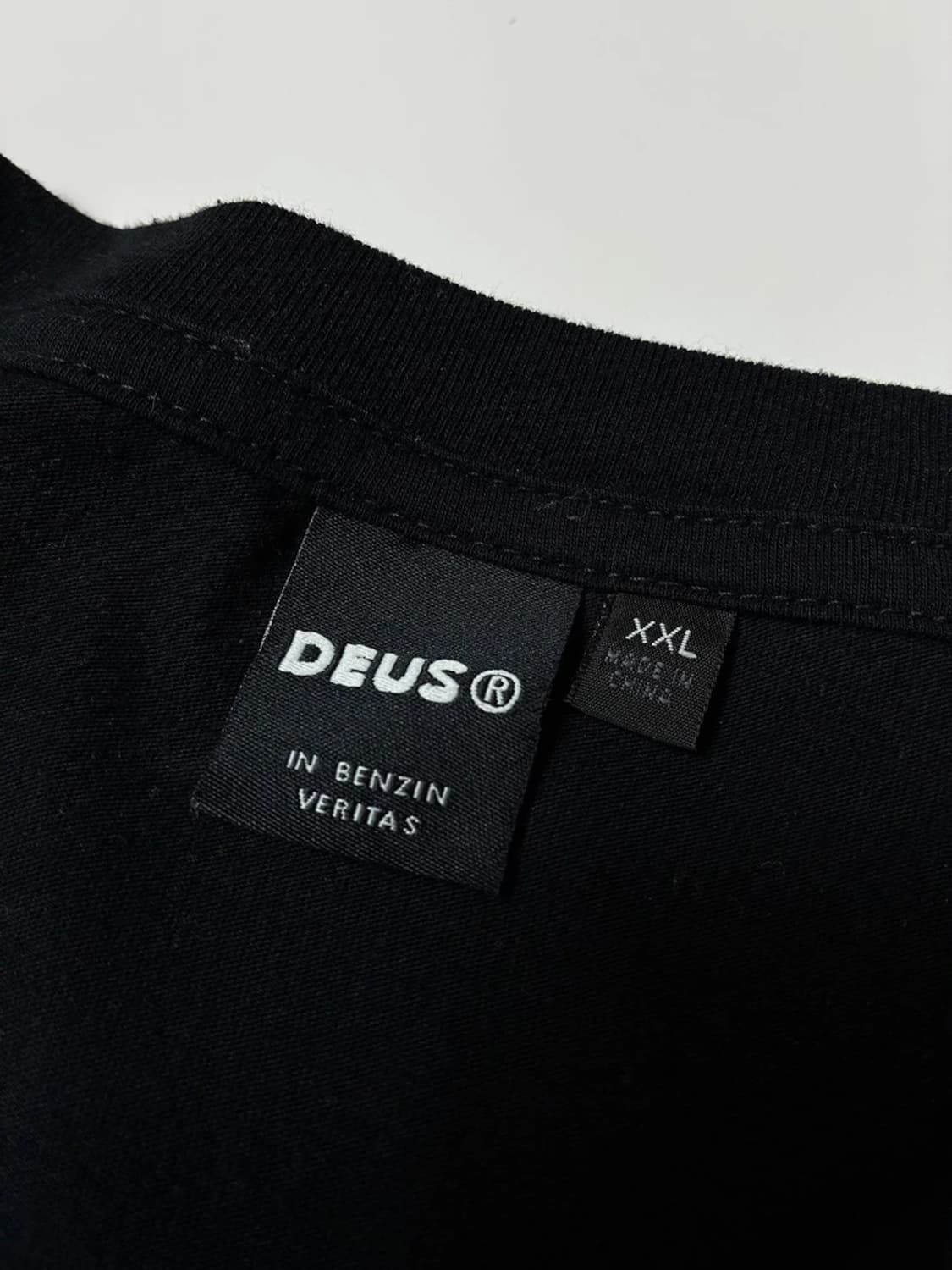 데우스 엑스 마키나 레드라인 코튼 반팔 티셔츠 PN9702 상품이미지7