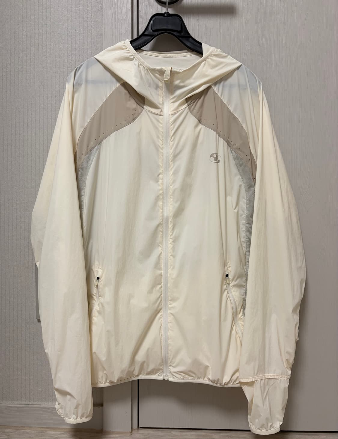 산산기어 러닝 자켓 바람막이 아이보리 1사이즈 상품이미지2