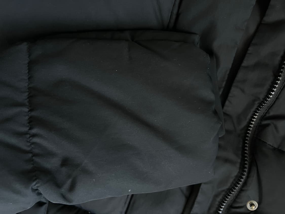 데상트 캐논 구스다운 블랙 85 S 상품이미지7