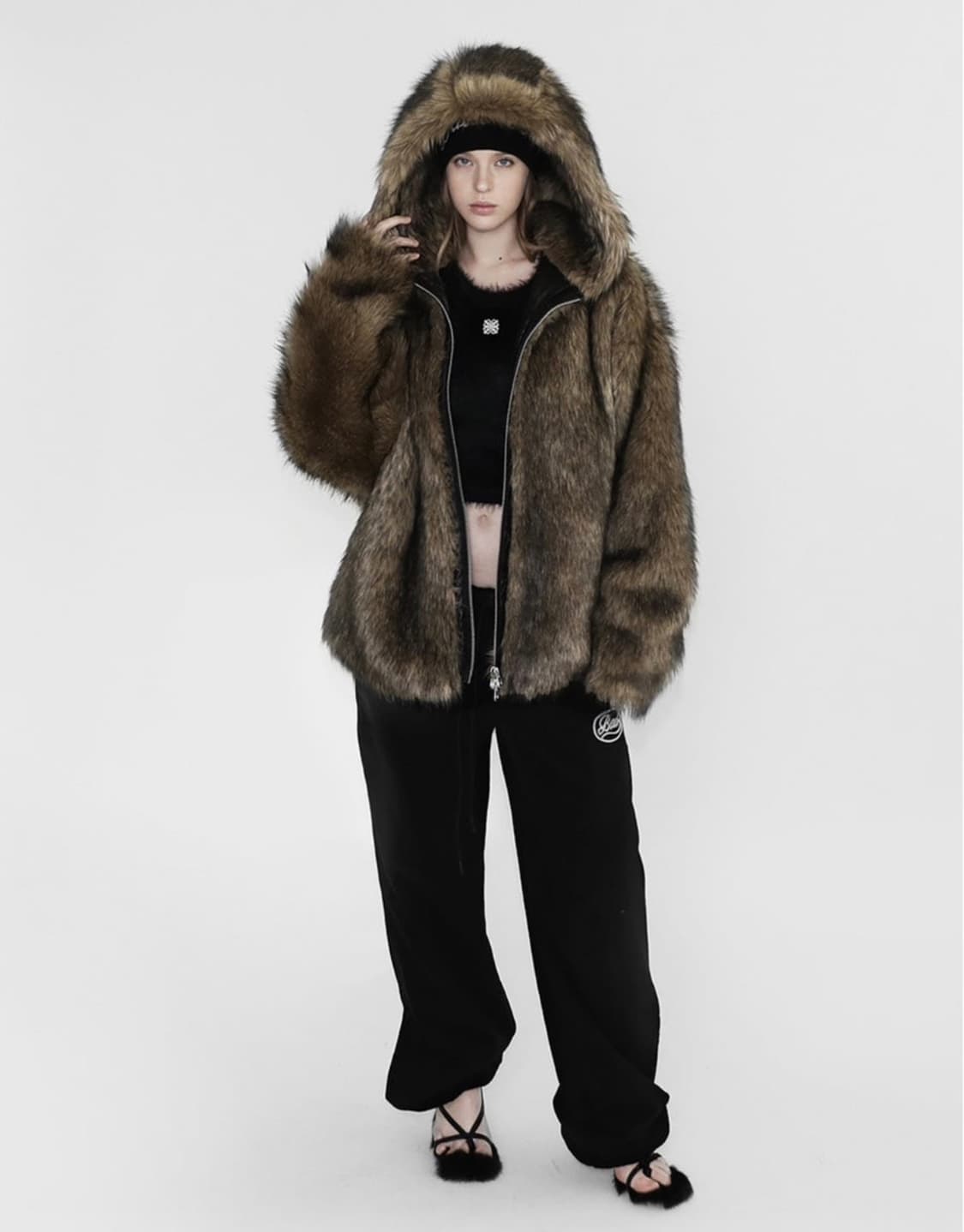 배드블러드 나쟈 퍼자켓 m사이즈 새제품 상품이미지2