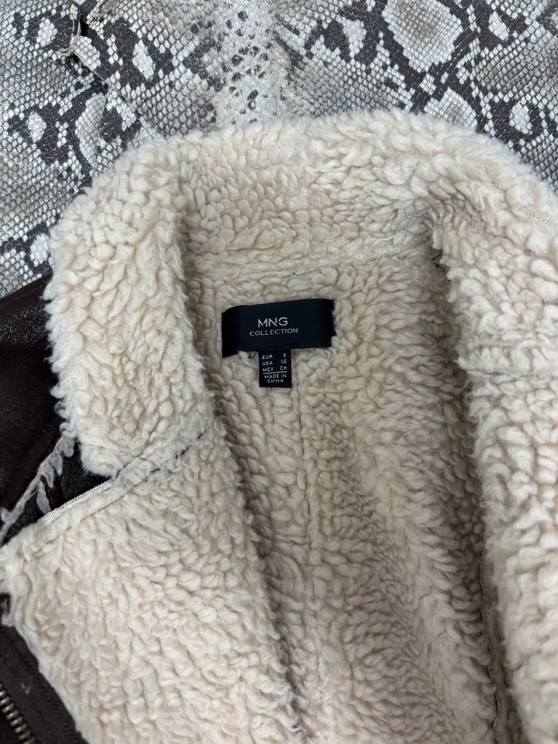 [MNG] Brown Fleece Detail Rider Jacket 상품이미지5