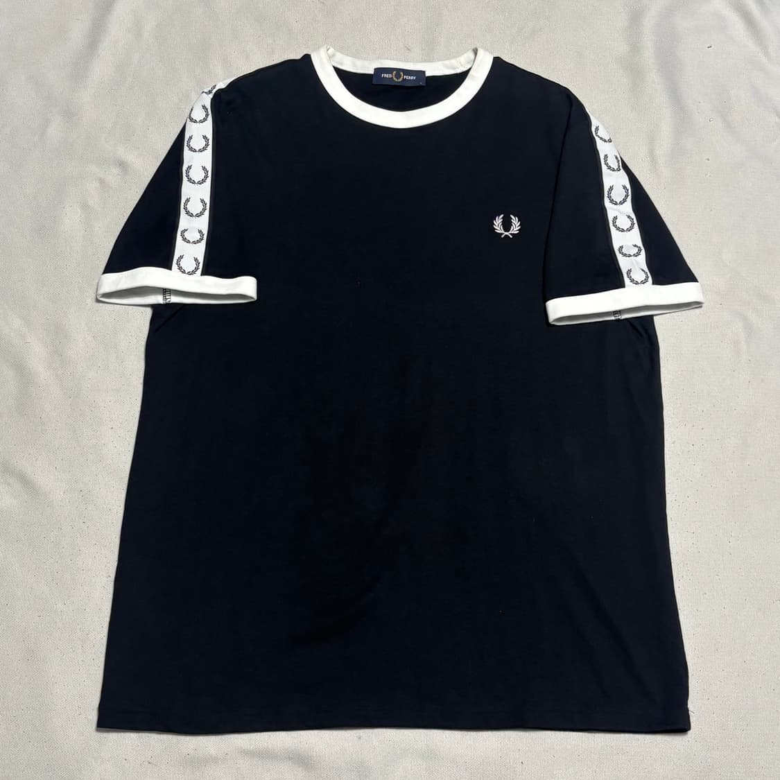 L 프레드페리 월계수 반팔티셔츠 상품이미지2