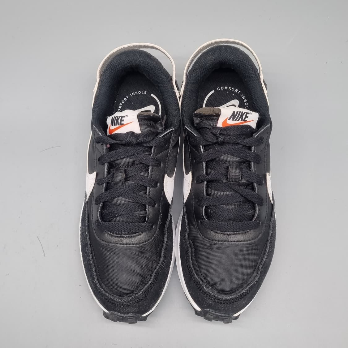 나이키 와플데뷰 검흰 여성운동화240  상품이미지2