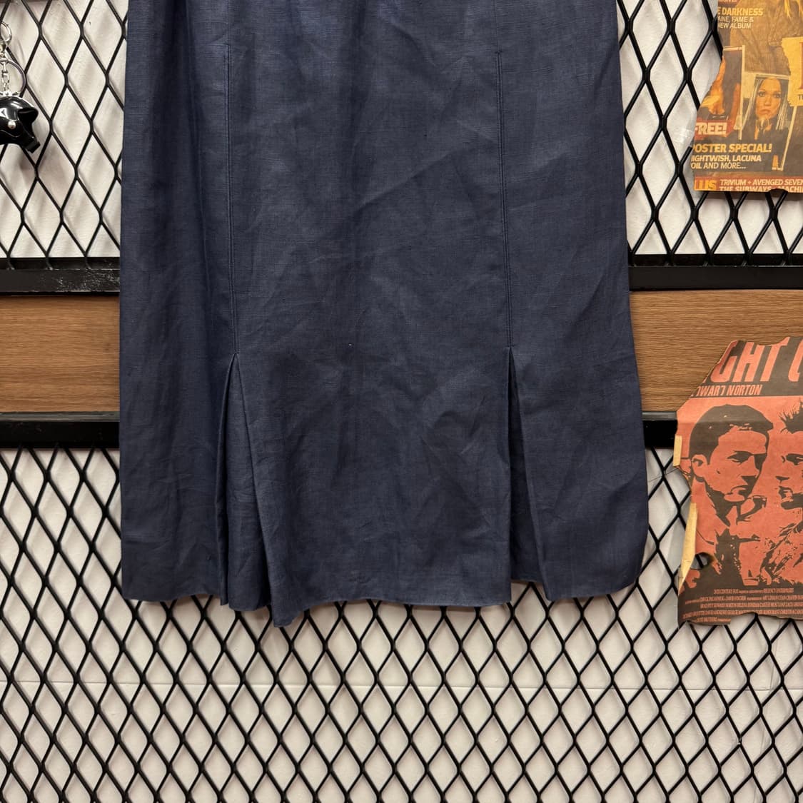 90s 지방시 미디 스커트 전면 플리츠 포인트 네이비 상품이미지4