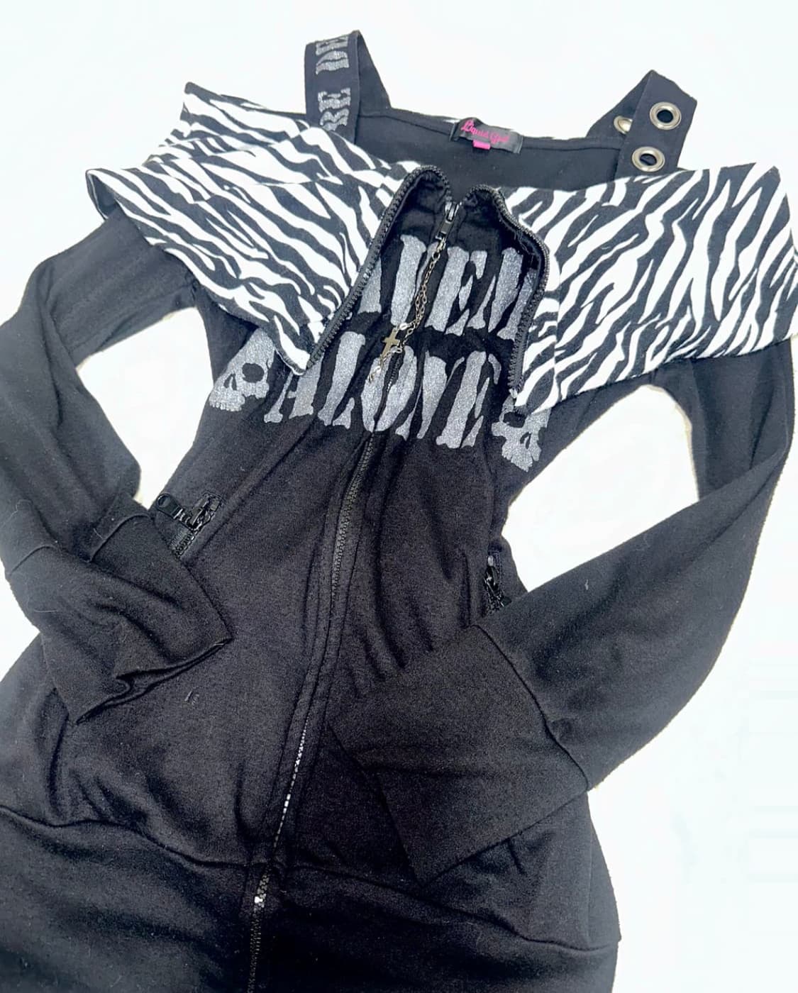 오네갸루 펑크 지브라 오프숄더 원피스 탑 상품이미지1