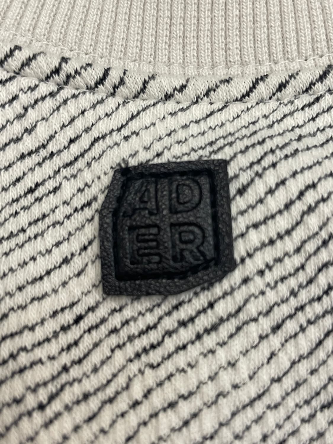 아더에러 24FW 테트라이트 스웻셔츠 블랙 L 상품이미지8