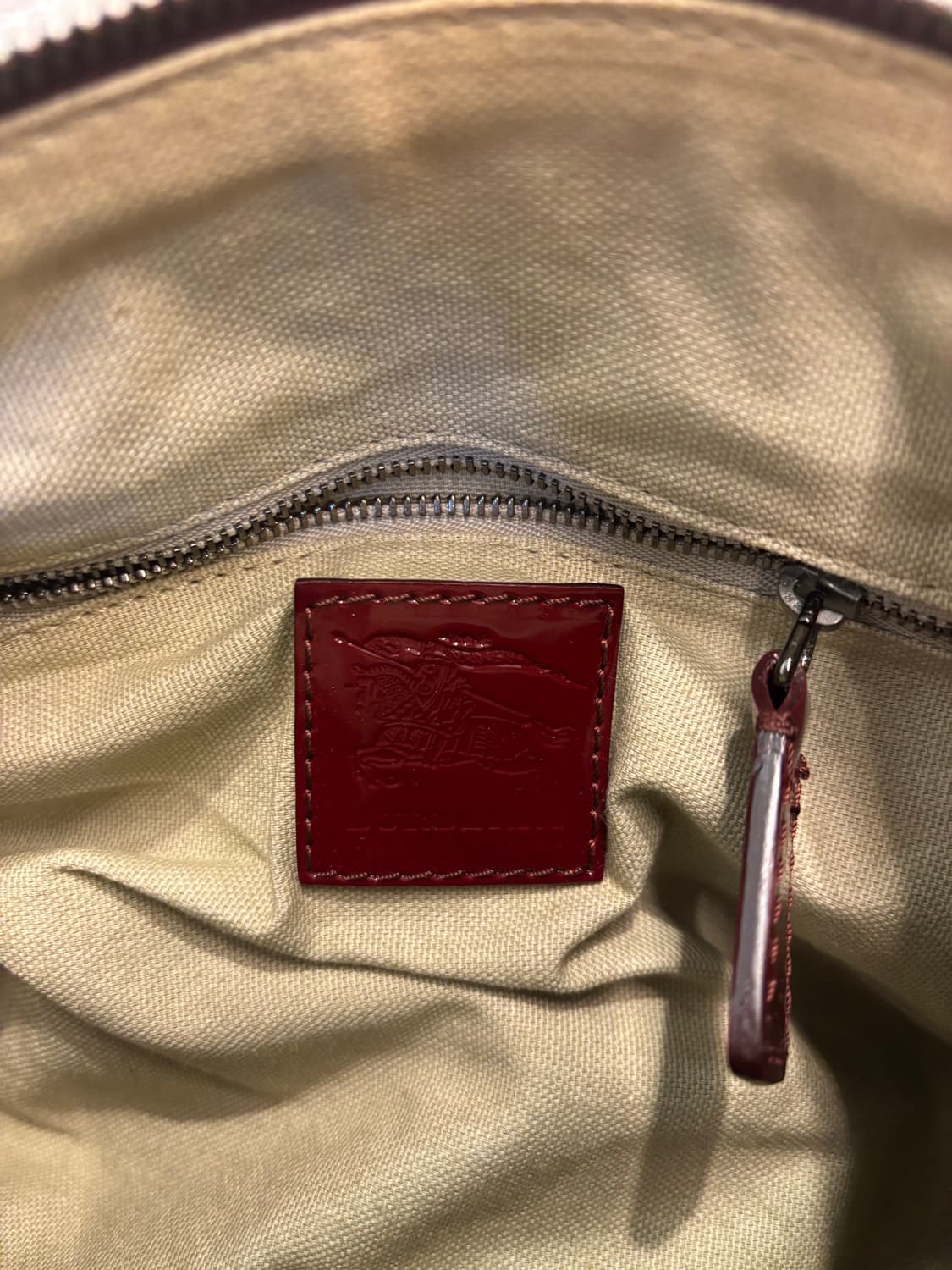 정품 버버리 하트 노바체크 갸루 토트백     상품이미지9