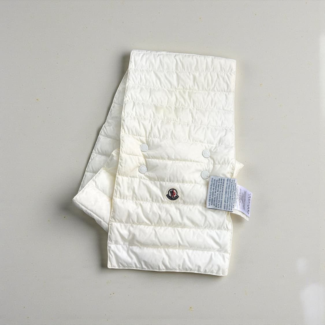 몽클레어 구스다운 패딩 머플러 상품이미지3