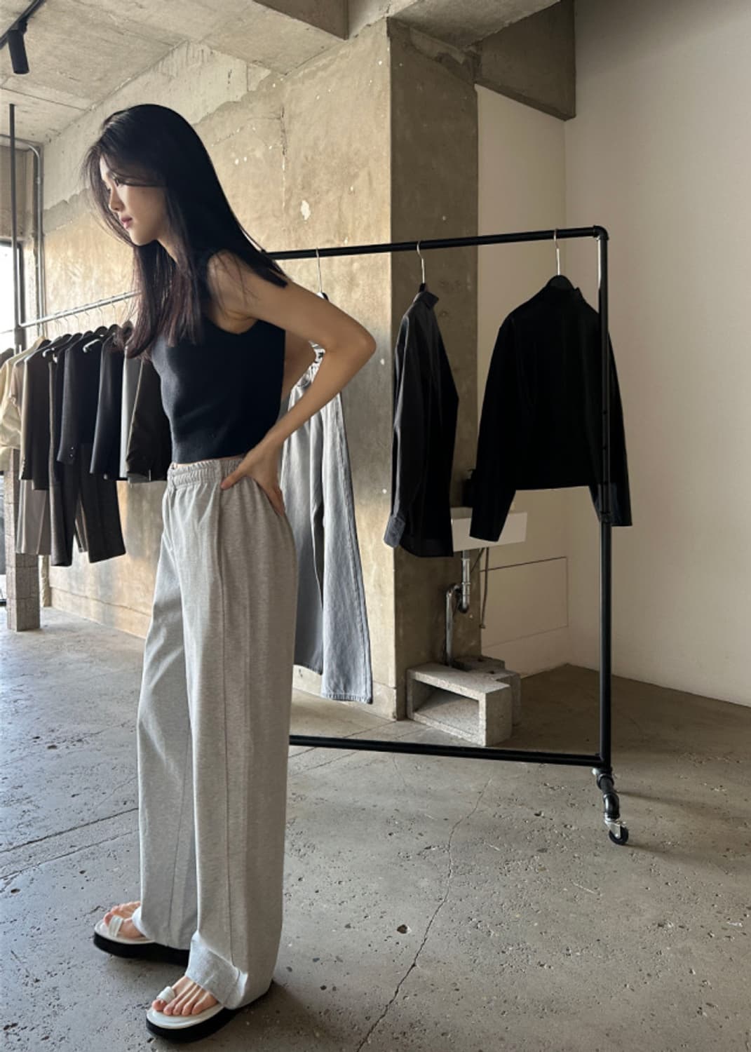 뉴욕나인 COTTON SWEAT PANTS 멜란지그레이 마스큘린 상품이미지3