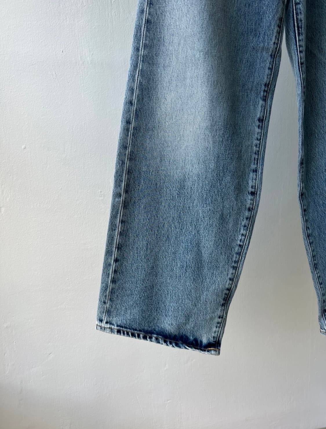 Toteme 토템 일자핏 데님 팬츠 상품이미지4