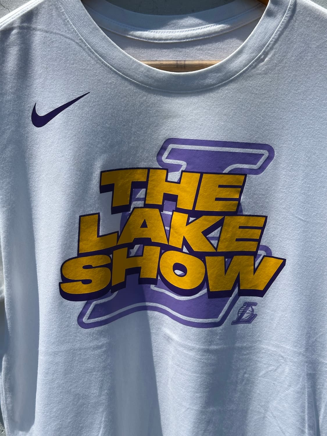 [S] 나이키 The lake show 화이트 반팔 티셔츠 상품이미지2