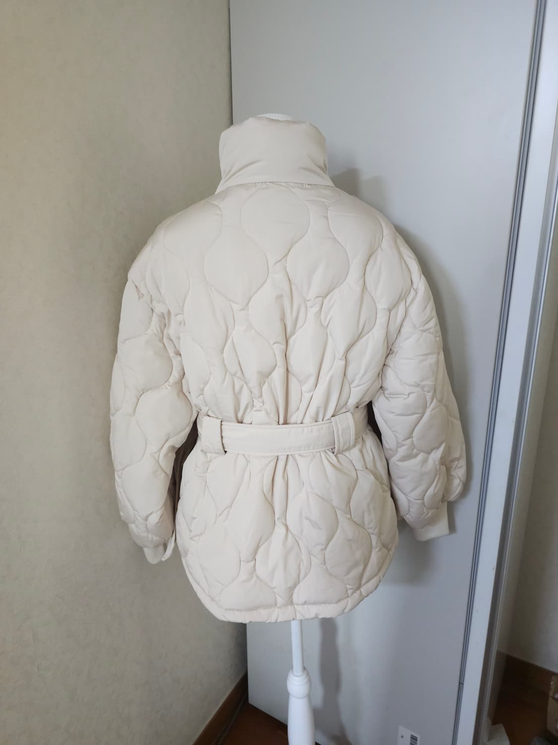 비지트인뉴욕 웰론 벨티드패딩 상품이미지6