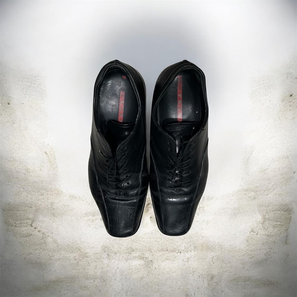 프라다 로퍼 판매합니다 상품이미지2